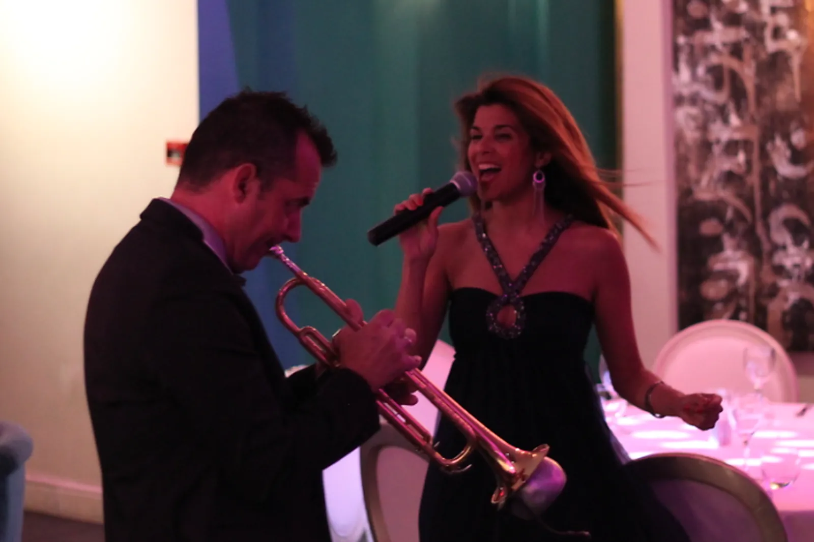 DJ & Groupes de musique, DAMDISTRICT