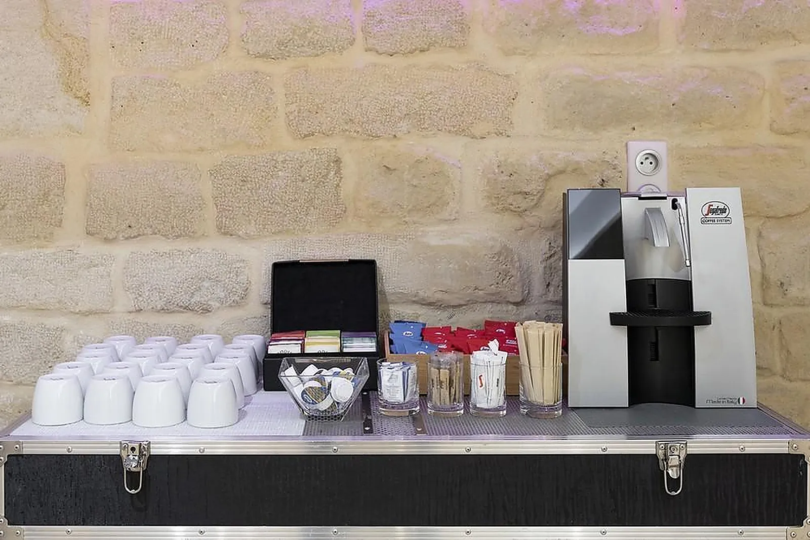 Lieux événementiels, 123 SEBASTOPOL HÔTEL