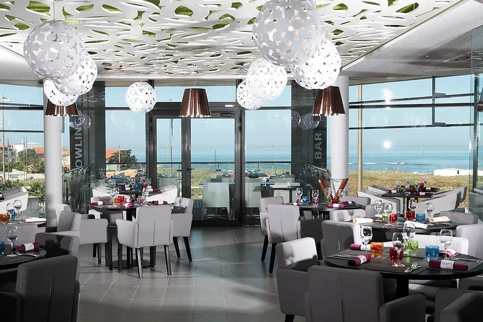 Lieux événementiels, 201 FOREST AVENUE