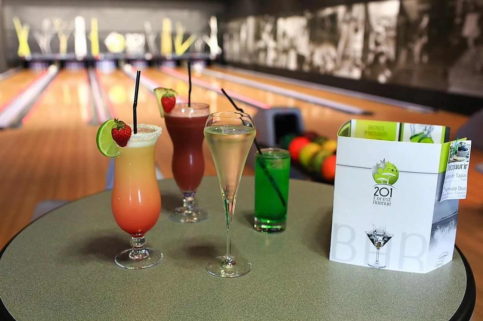 Lieux événementiels, 201 FOREST AVENUE