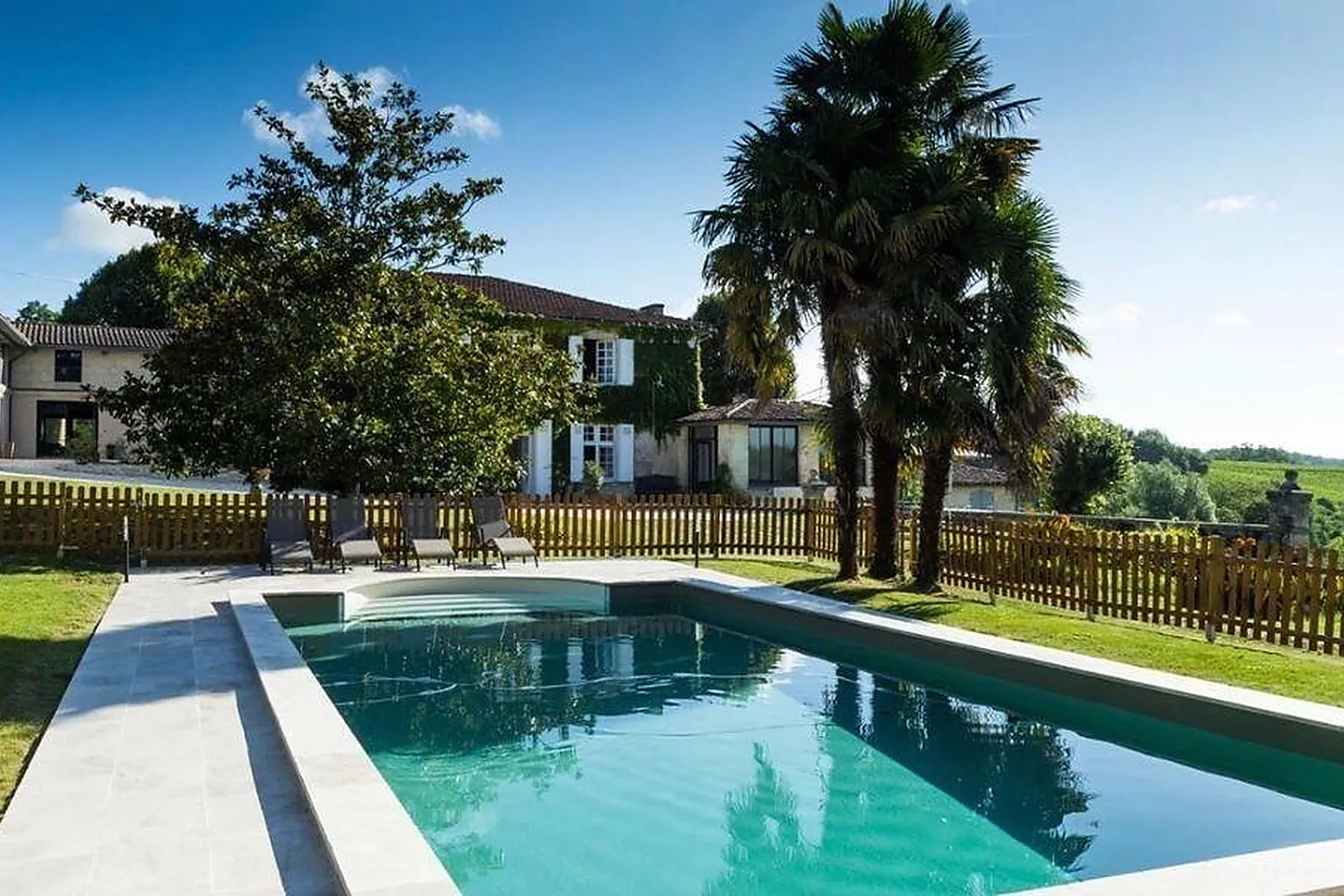 Lieux événementiels, 249 ROBERIE SUD