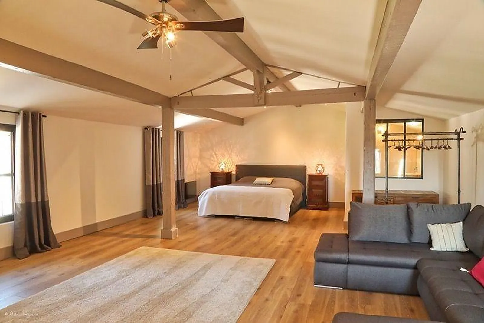 Lieux événementiels, 249 ROBERIE SUD