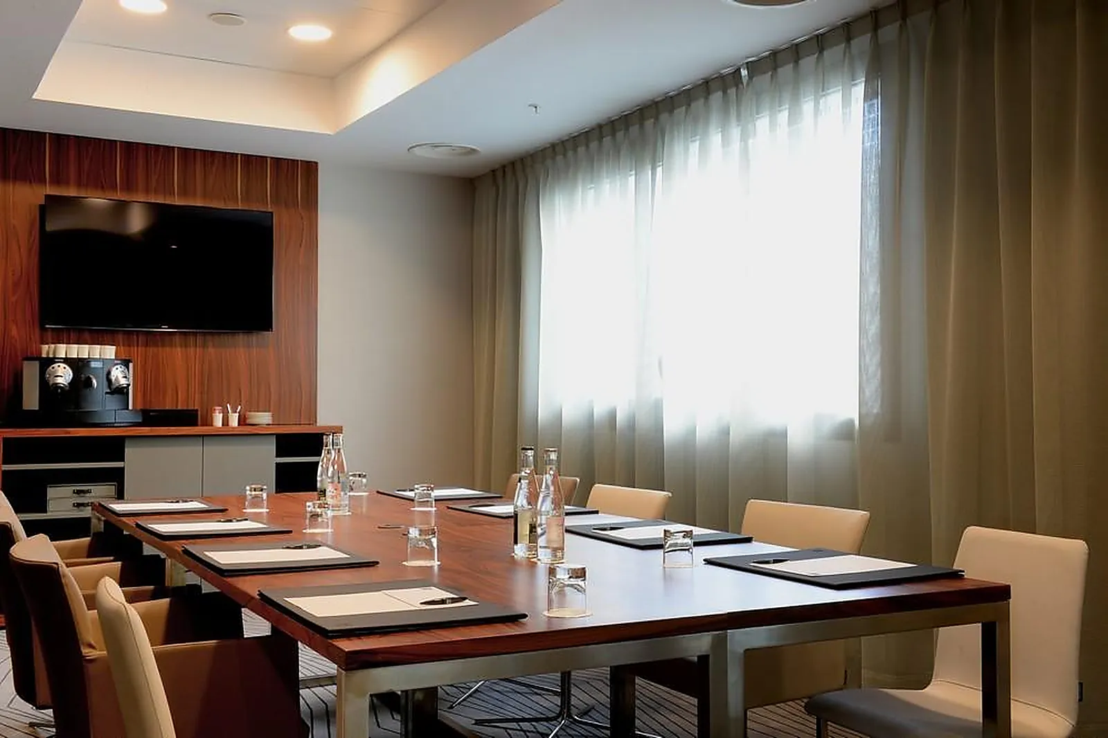 Lieux événementiels, AC MARRIOTT MARSEILLE PRADO VELODROME