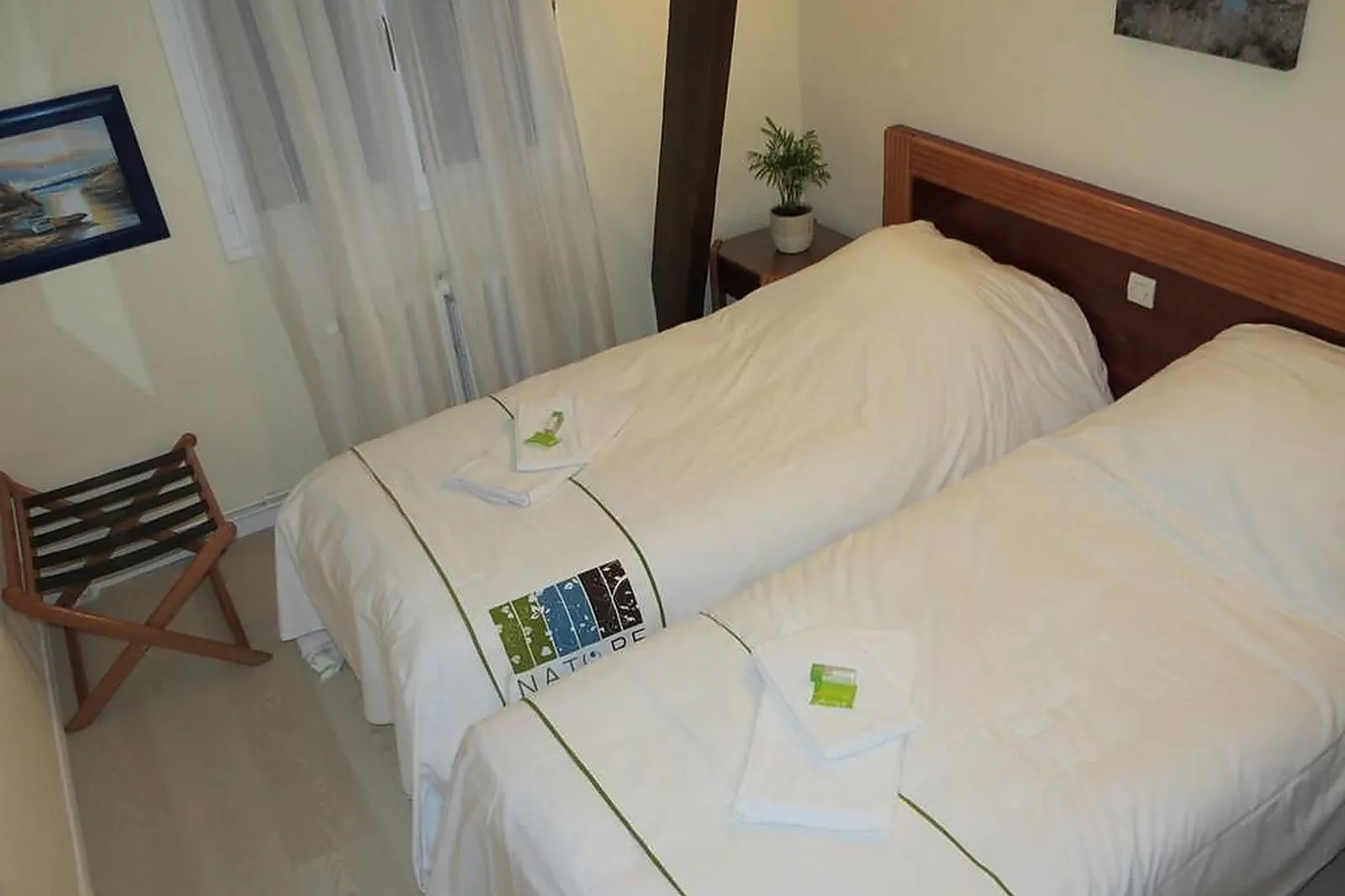 Lieux événementiels, À L'ORÉE DE LA FORET