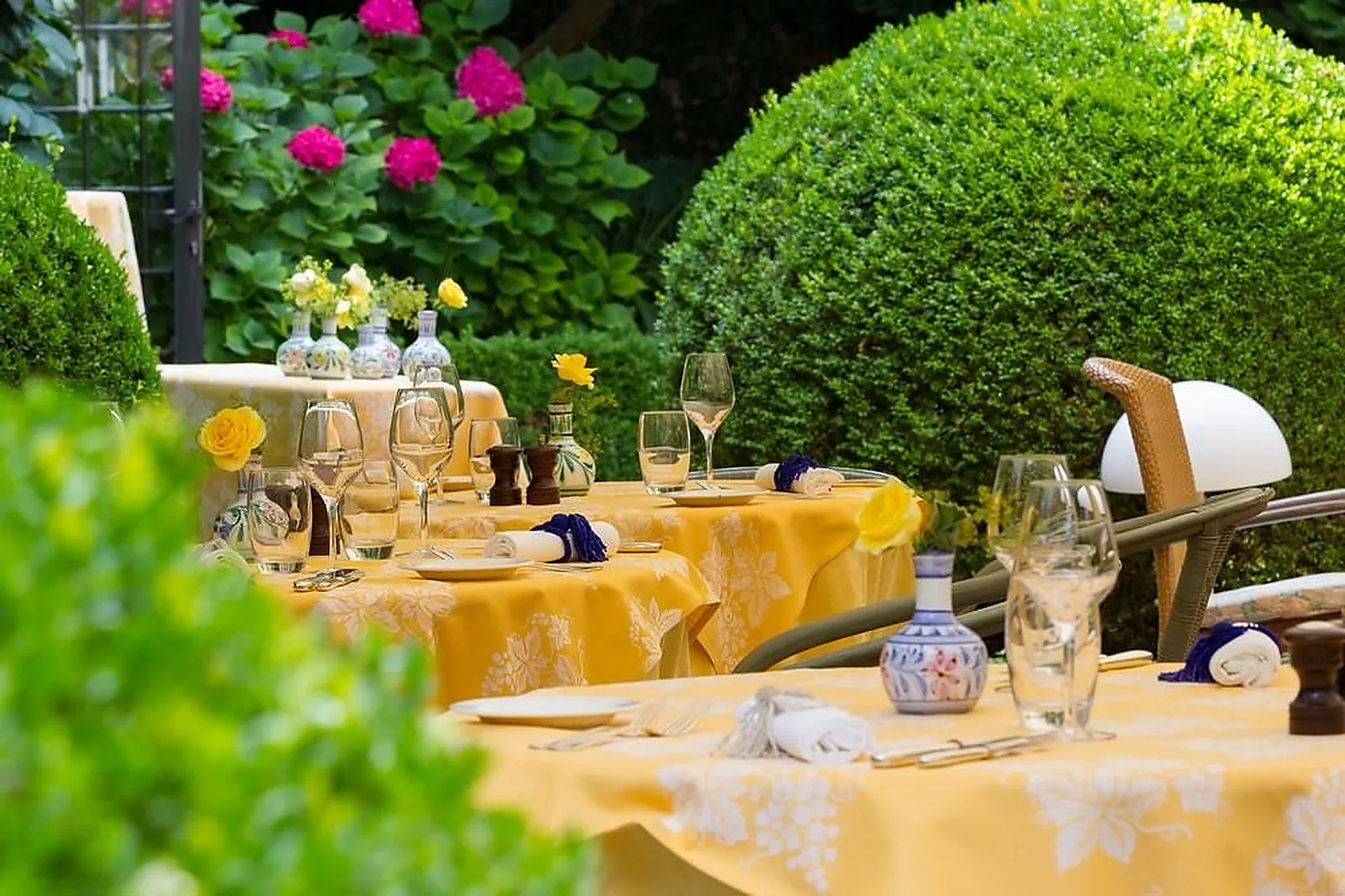 Lieux événementiels, A LA COUR D'ALSACE