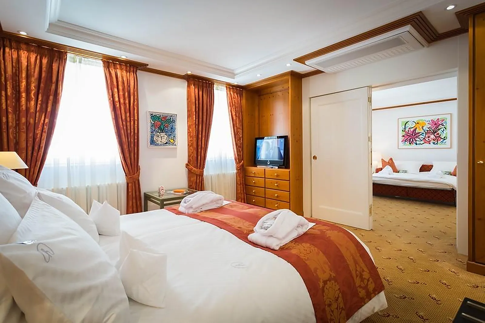 Lieux événementiels, A LA COUR D'ALSACE