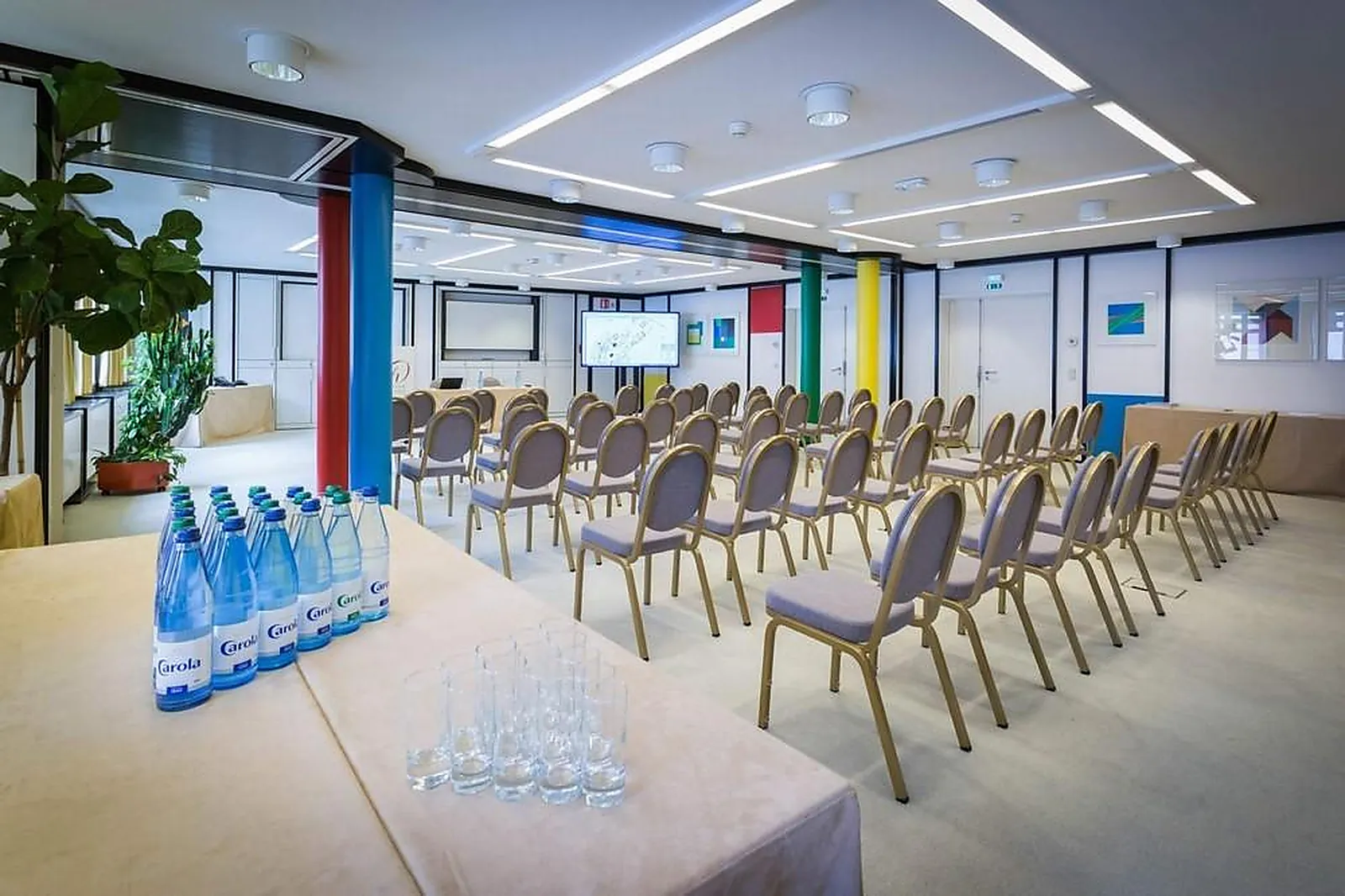 Lieux événementiels, A LA COUR D'ALSACE