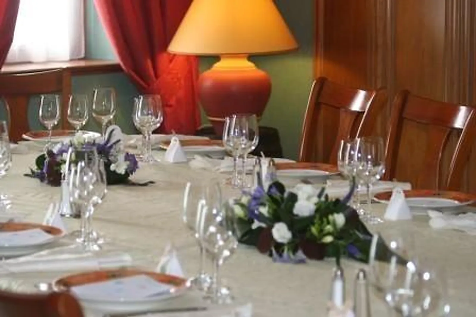 Lieux événementiels, A LA GRACE DE DIEU