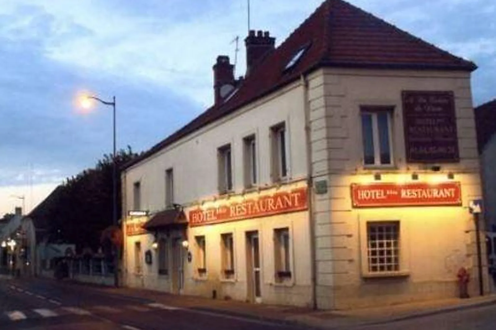 Lieux événementiels, A LA GRACE DE DIEU