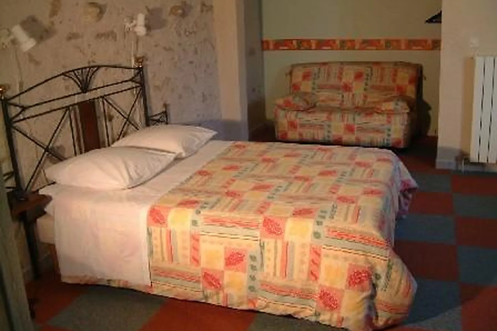 Lieux événementiels, A LA PORTE SAINT JEAN