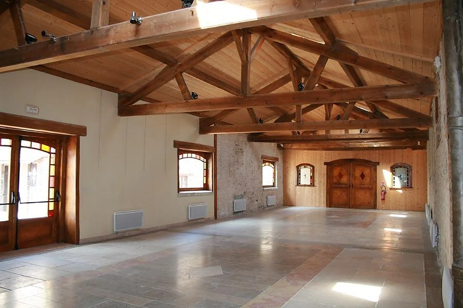 Lieux événementiels, ABBAYE ROYALE NOTRE DAME DE CERCANCEAUX