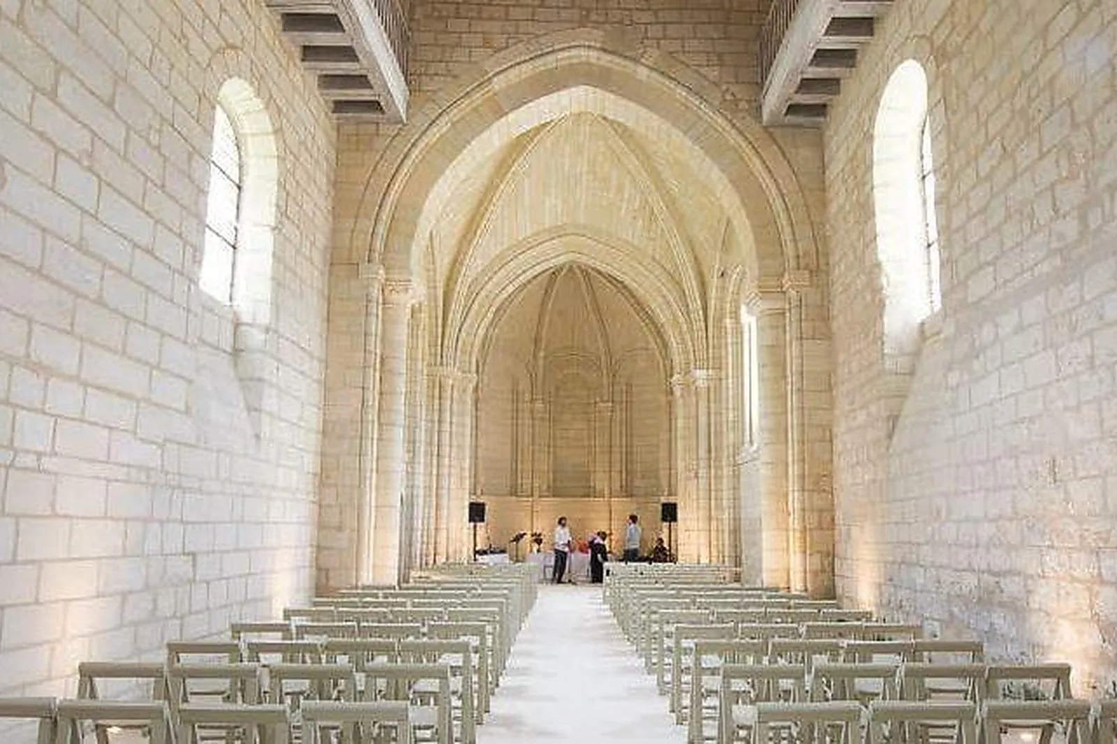 Lieux événementiels, ABBAYE ROYALE DE FONTEVRAUD