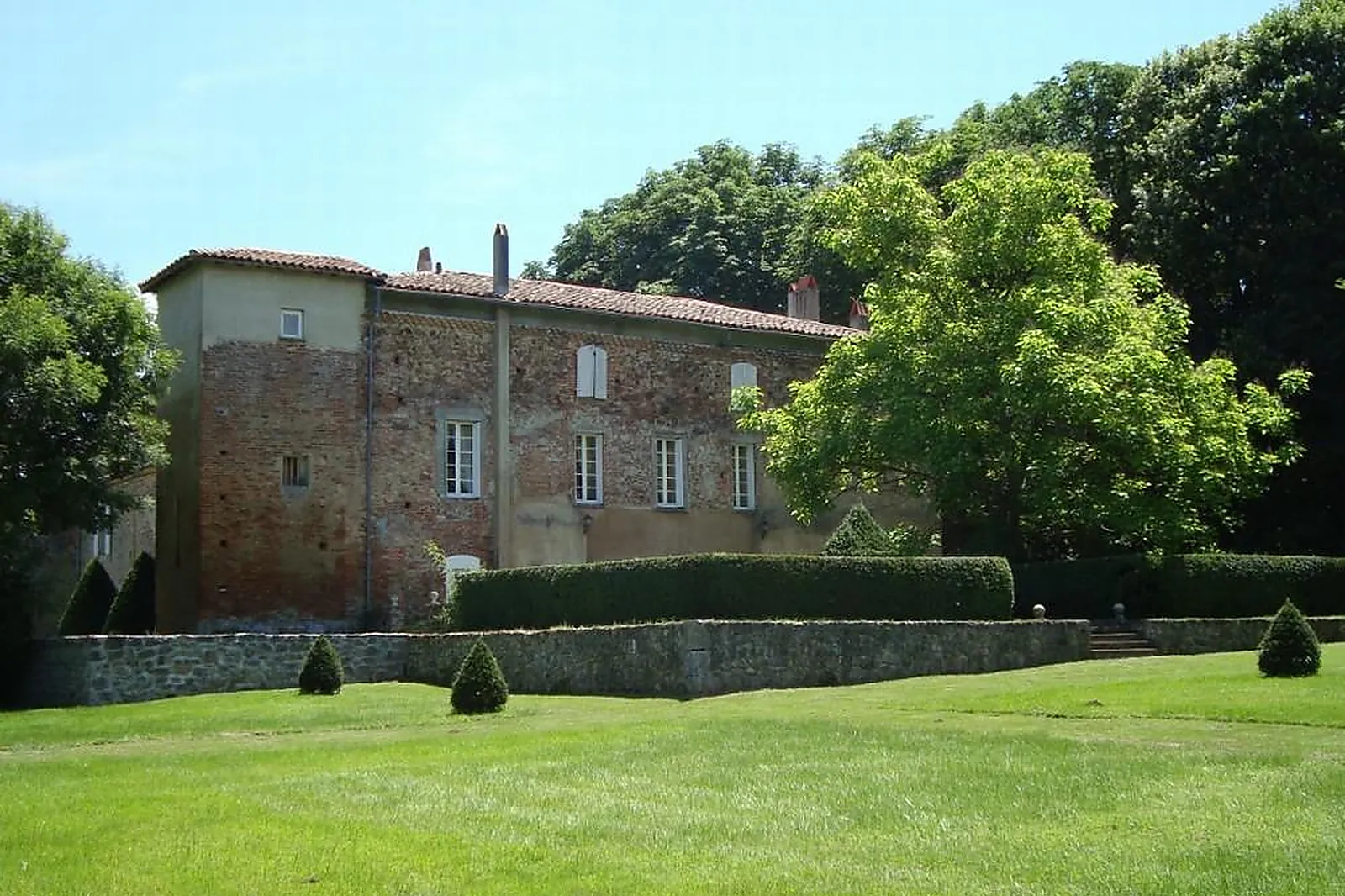 Lieux événementiels, ABBAYE DE COMBELONGUE