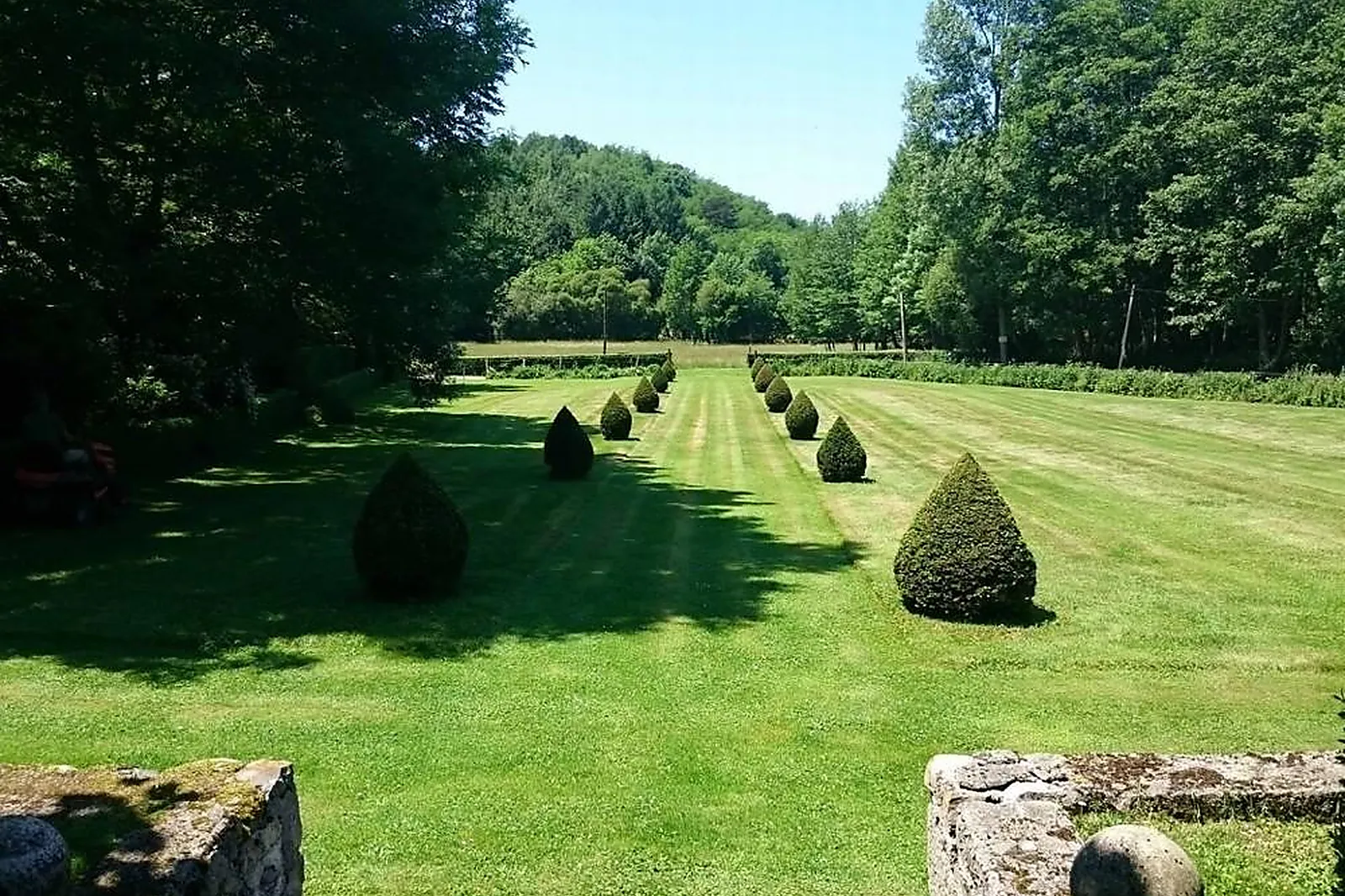 Lieux événementiels, ABBAYE DE COMBELONGUE