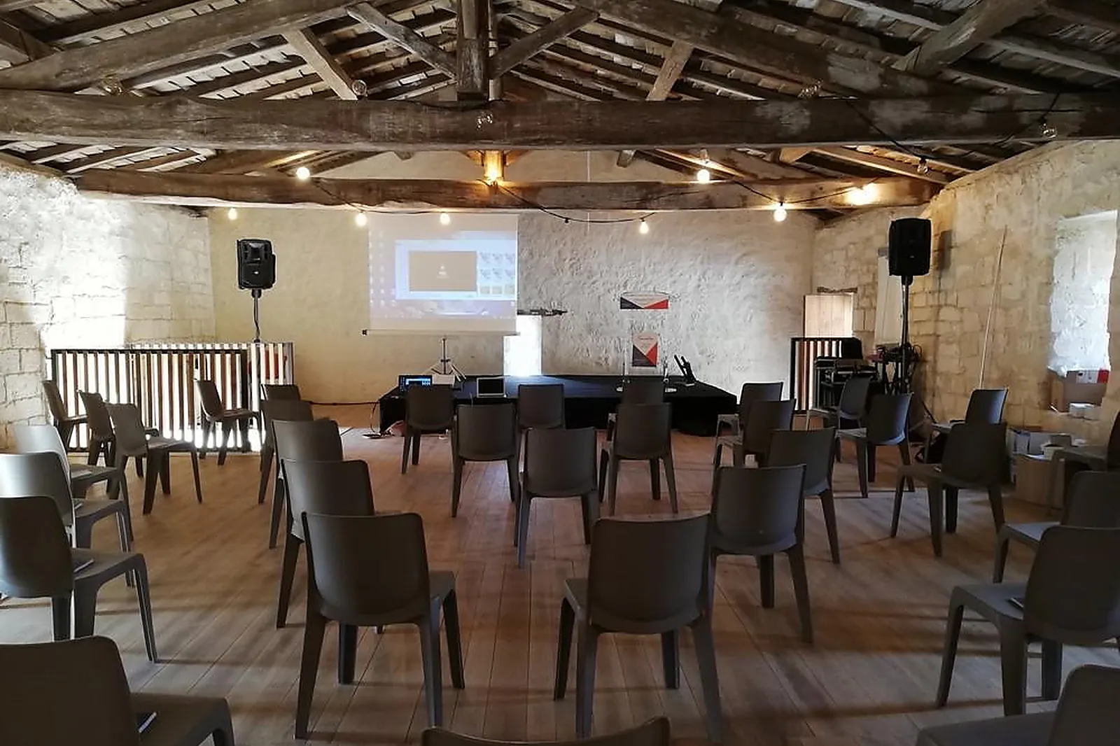 Lieux événementiels, ABBAYE DE FONTDOUCE