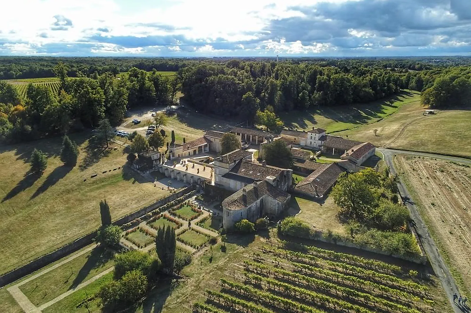 Lieux événementiels, ABBAYE DE FONTDOUCE