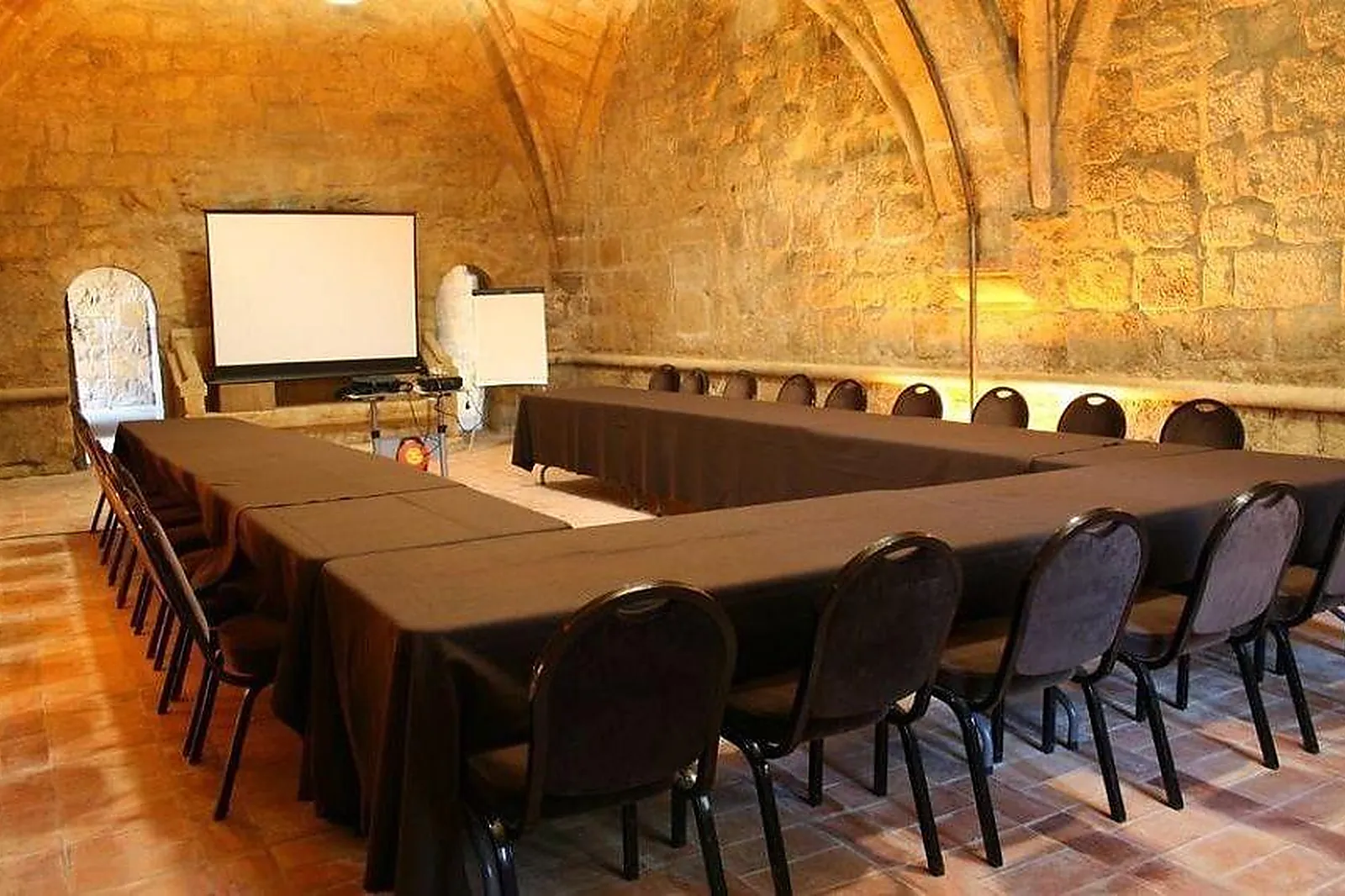 Lieux événementiels, ABBAYE DE FONTFROIDE