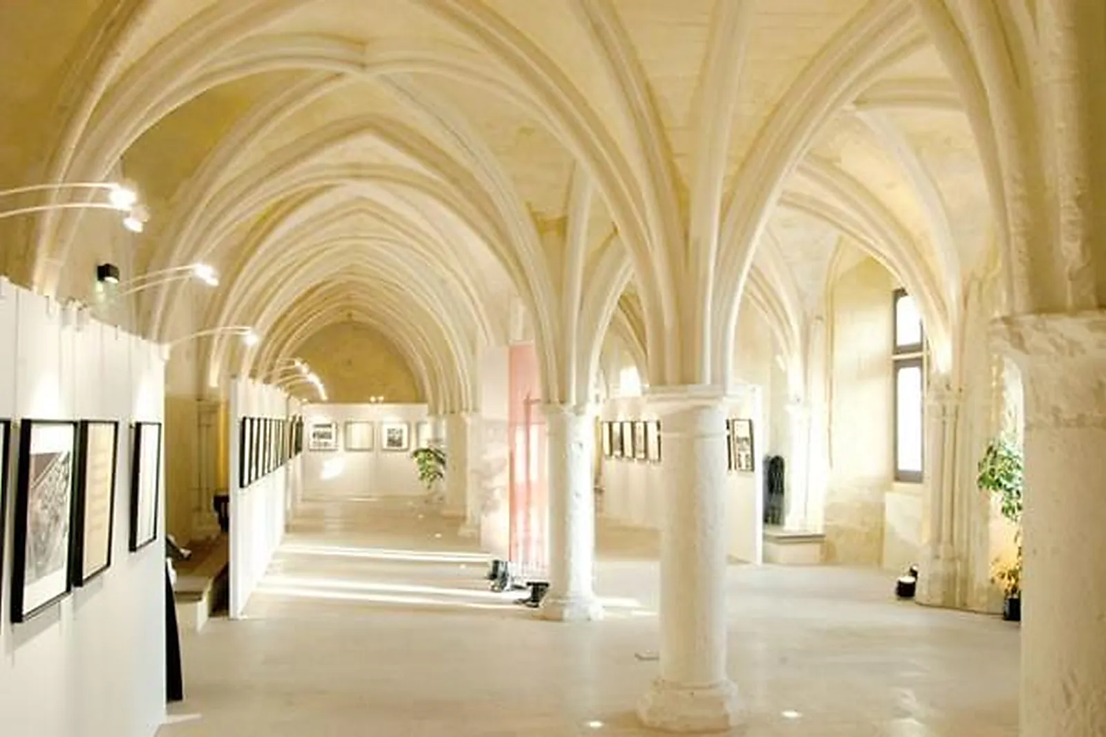 Lieux événementiels, ABBAYE DE MONTIVILLIERS