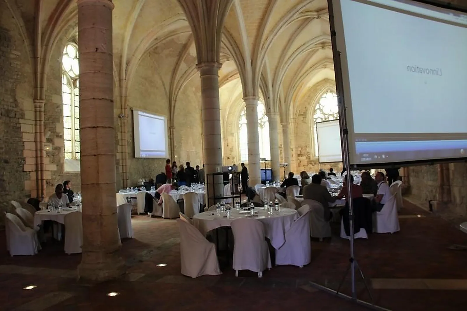 Lieux événementiels, ABBAYE DE REIGNY