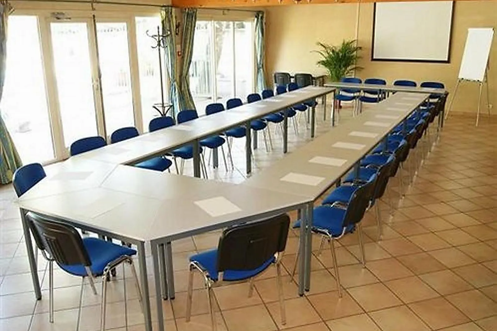 Lieux événementiels, ACOTEL CONFORT