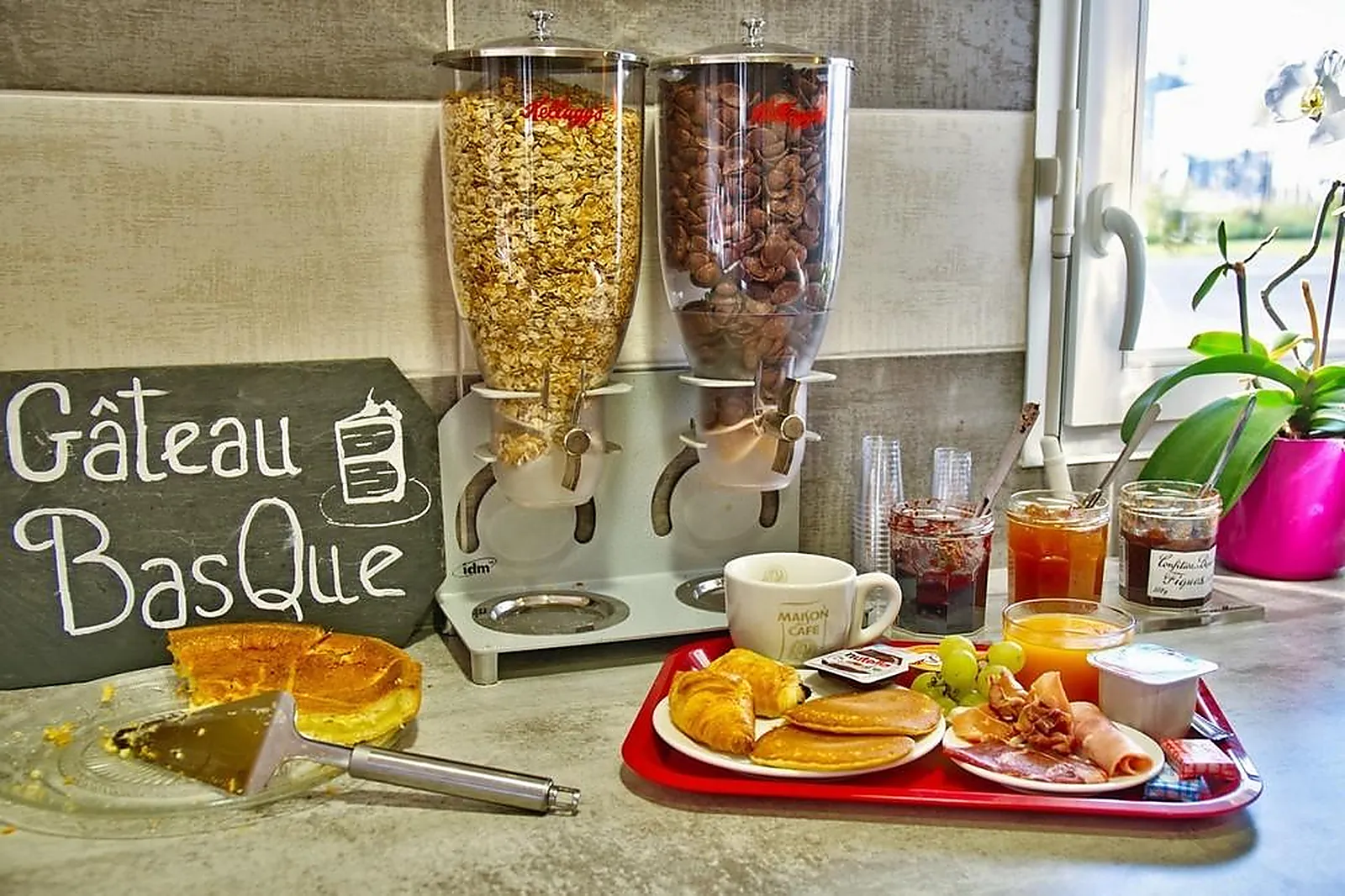 Lieux événementiels, ADONIS BAYONNE