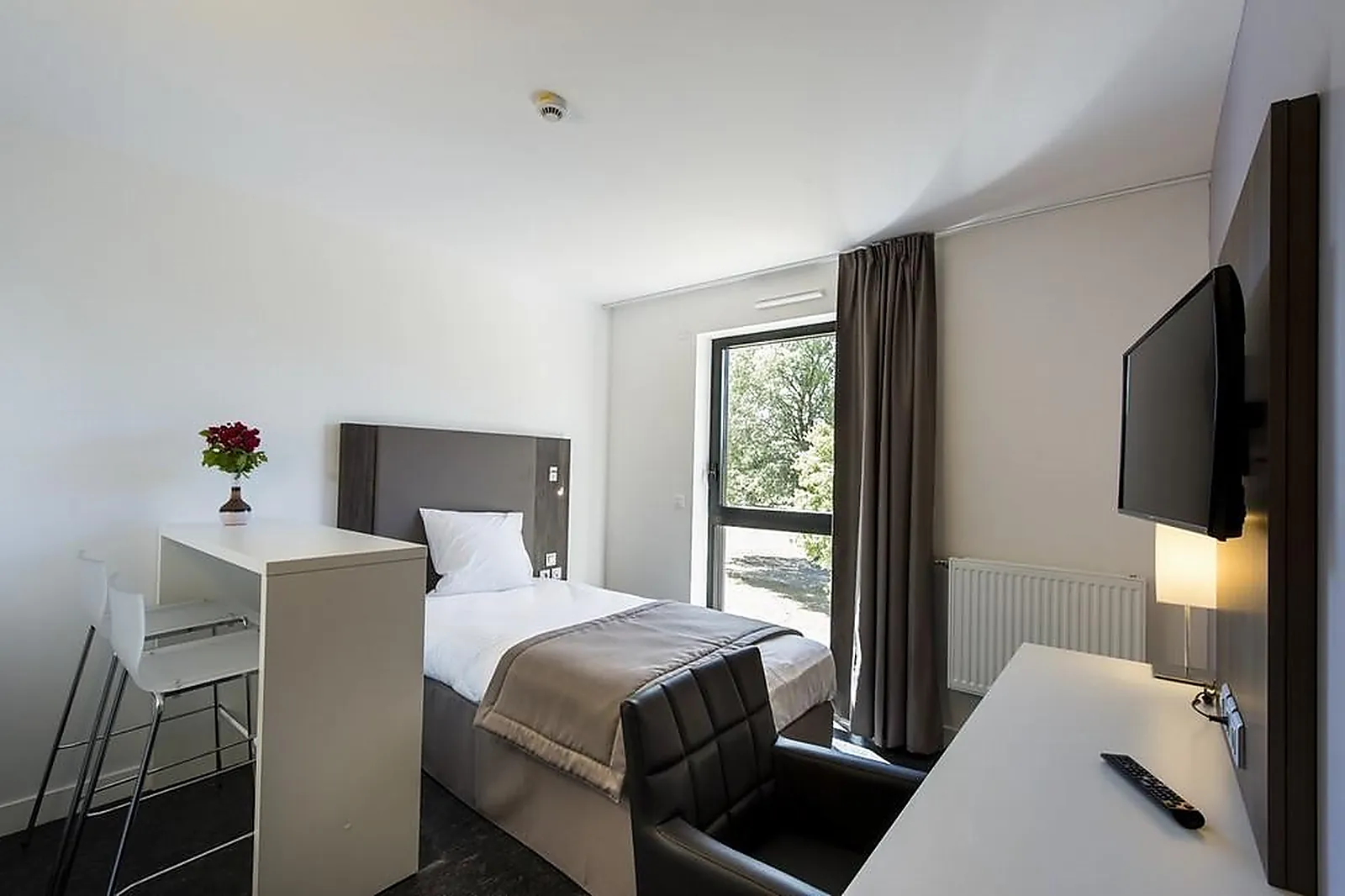 Lieux événementiels, ADONIS DIJON