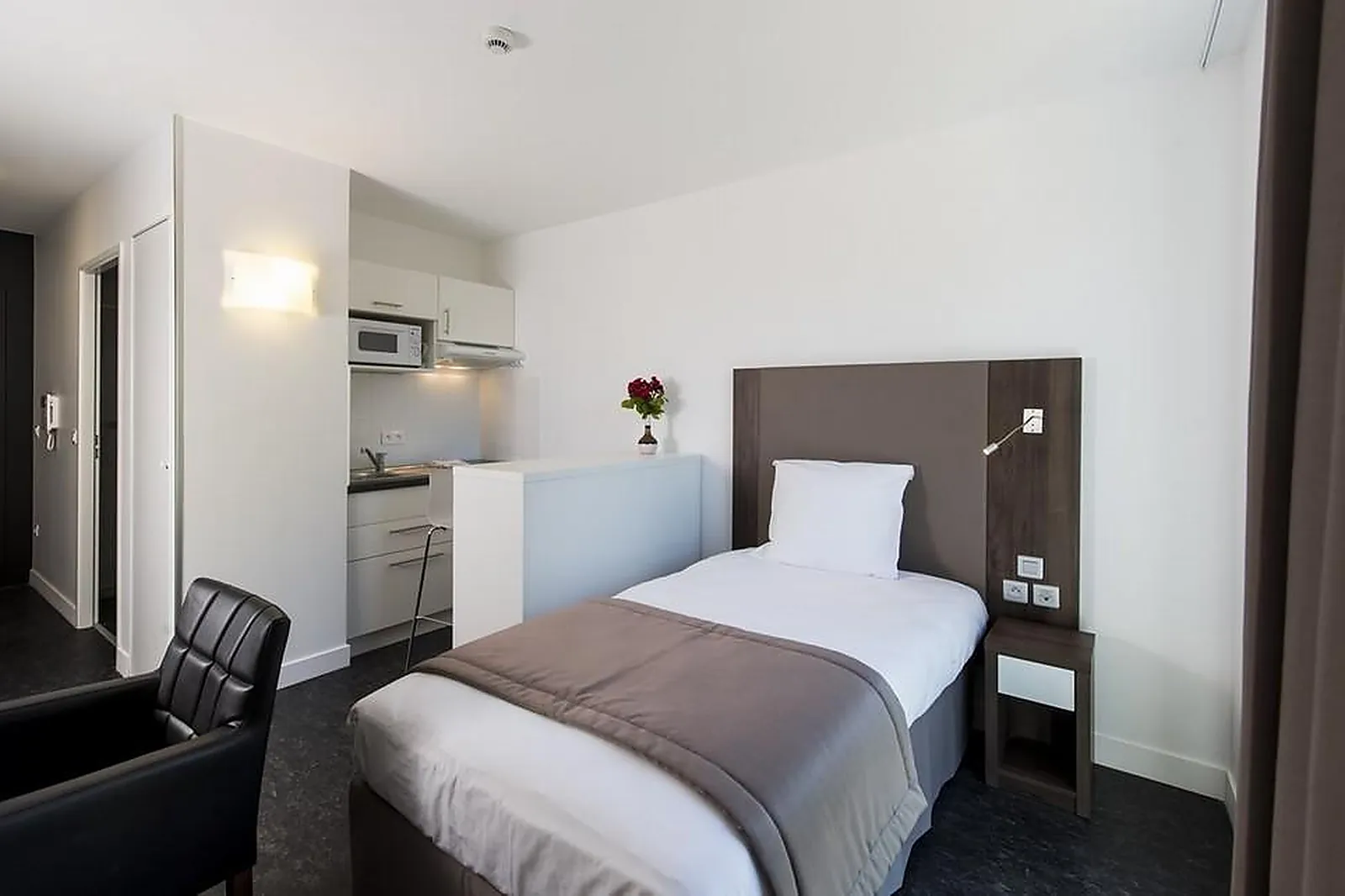 Lieux événementiels, ADONIS DIJON