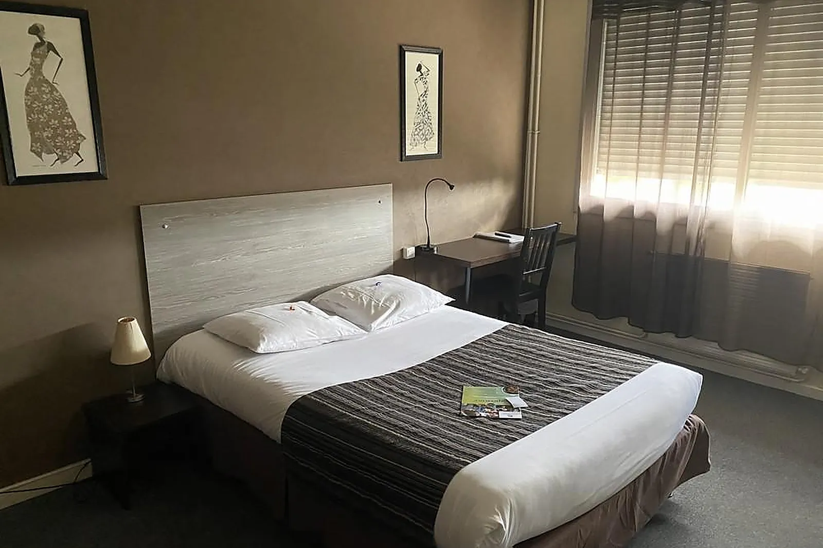 Lieux événementiels, ADONIS LYON EST HOTEL ARTYS