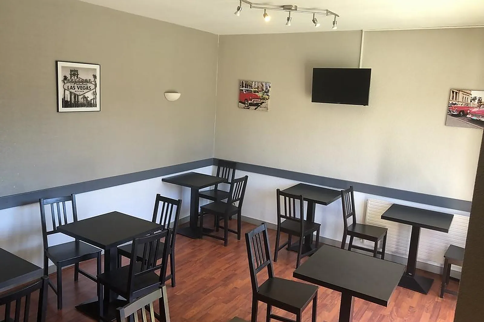 Lieux événementiels, ADONIS LYON EST HOTEL ARTYS