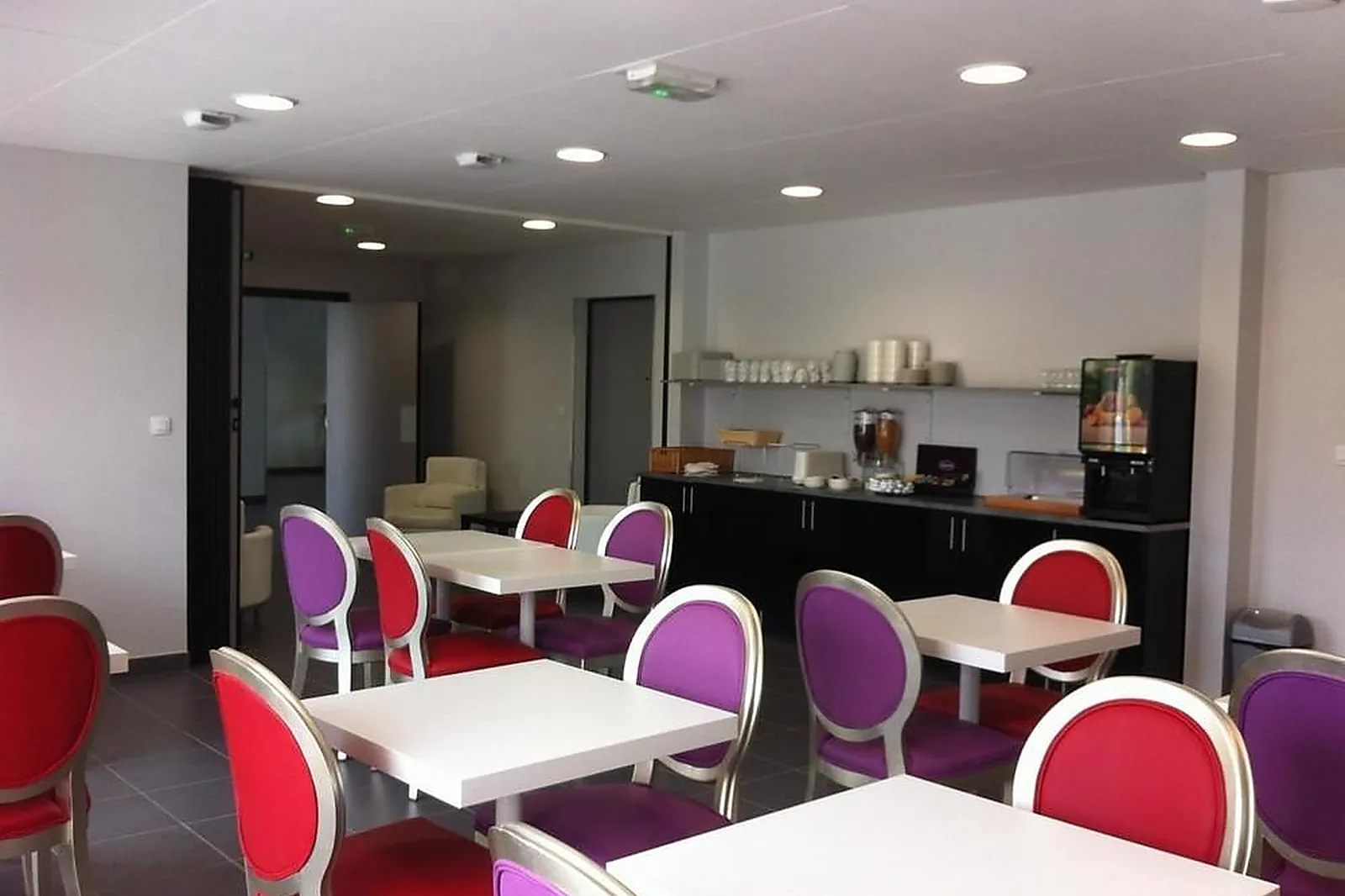 Lieux événementiels, ADONIS LA BAULE