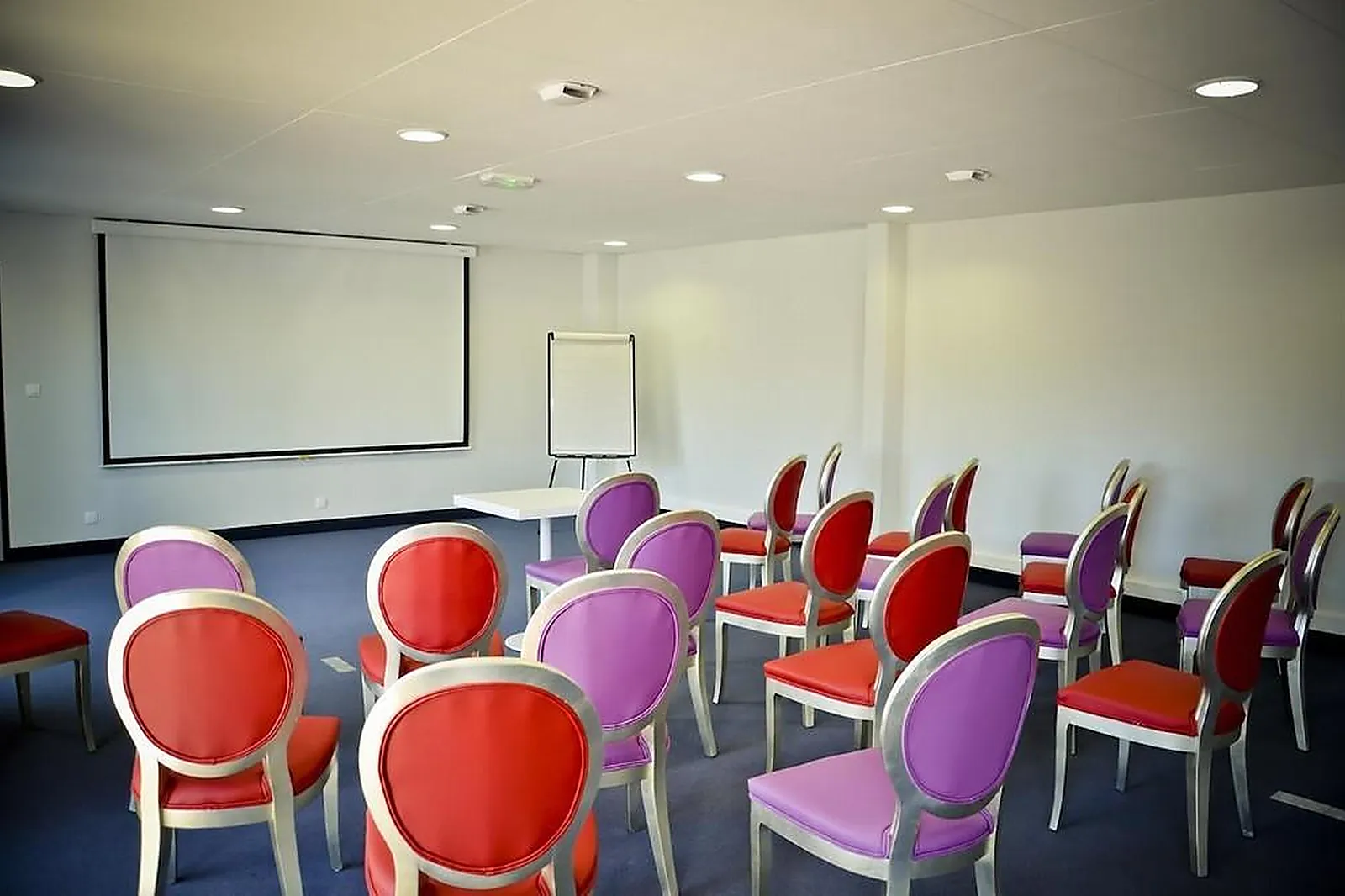 Lieux événementiels, ADONIS LA BAULE