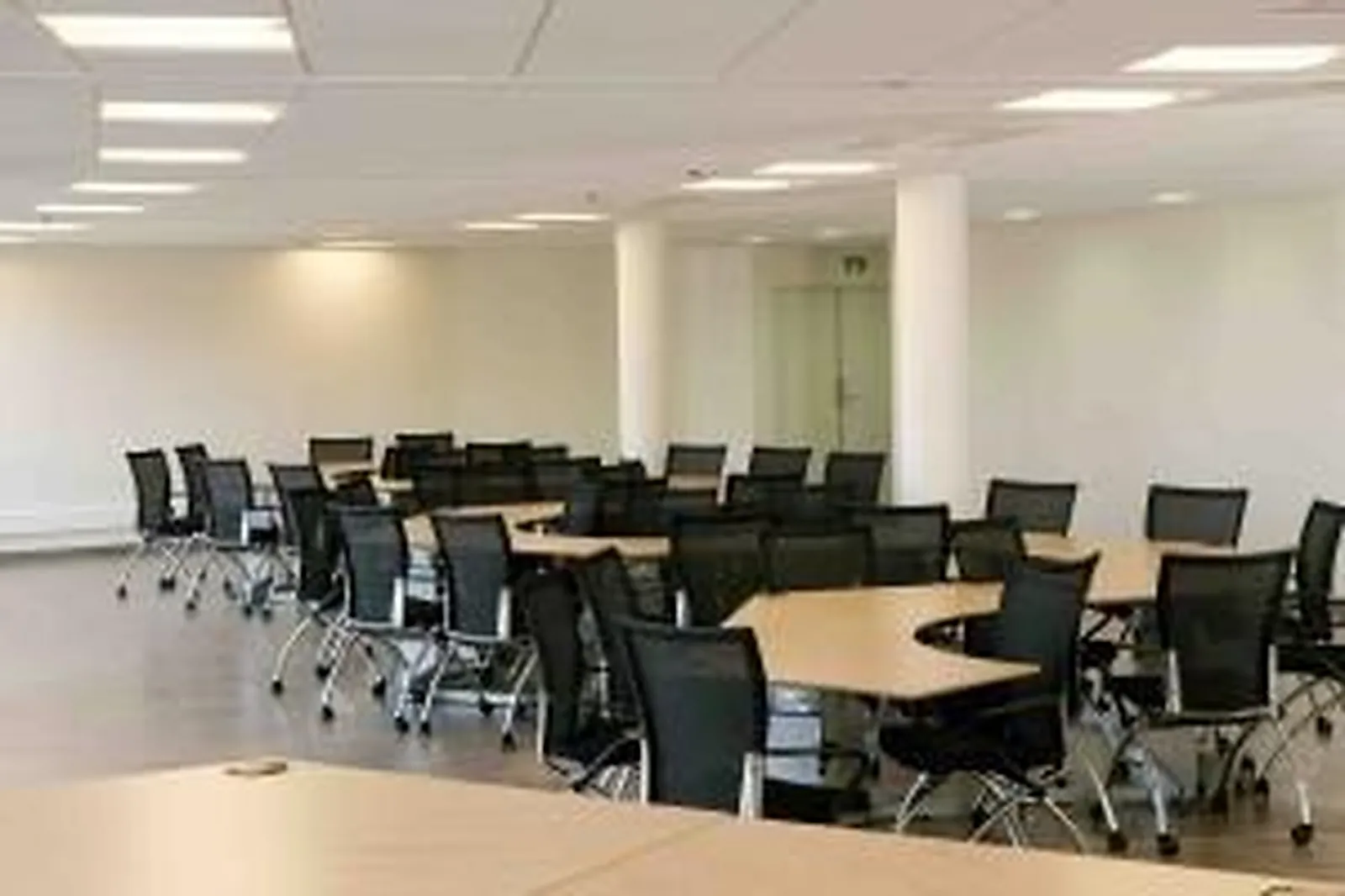 Lieux événementiels, AGORABOX