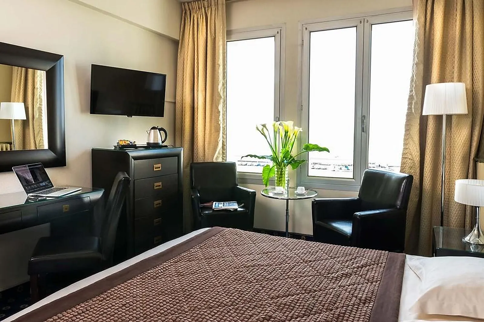 Lieux événementiels, AGUADO HÔTEL