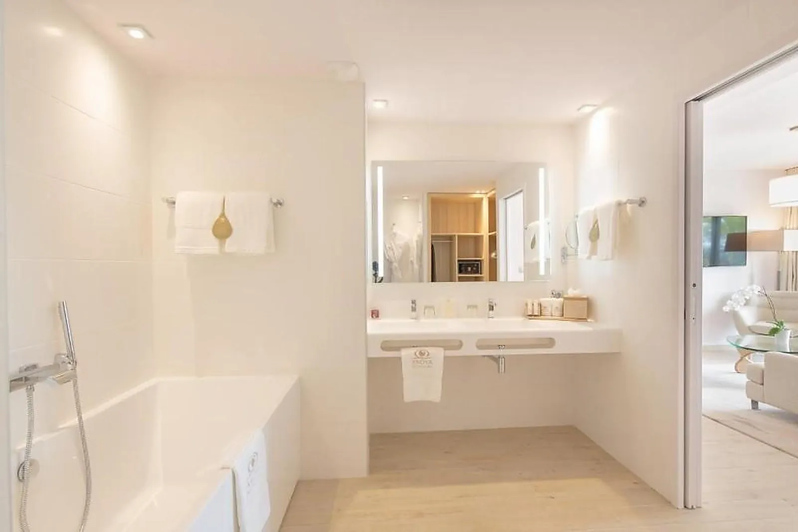 Lieux événementiels, AKOYA HÔTEL AND SPA