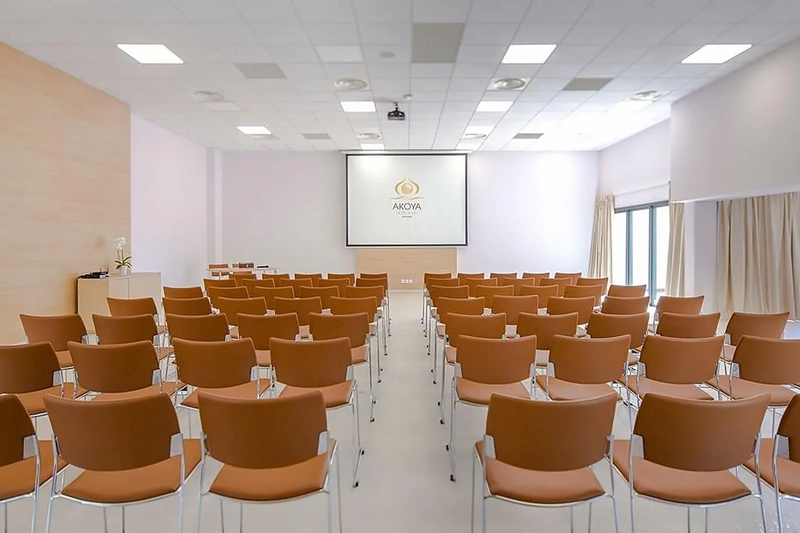 Lieux événementiels, AKOYA HÔTEL AND SPA