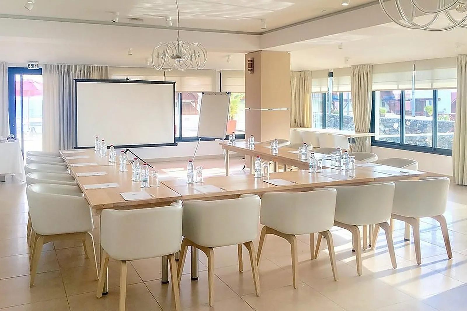 Lieux événementiels, AKOYA HÔTEL AND SPA