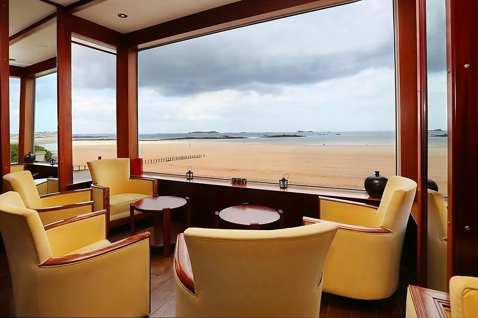 Lieux événementiels, ALBA HÔTEL