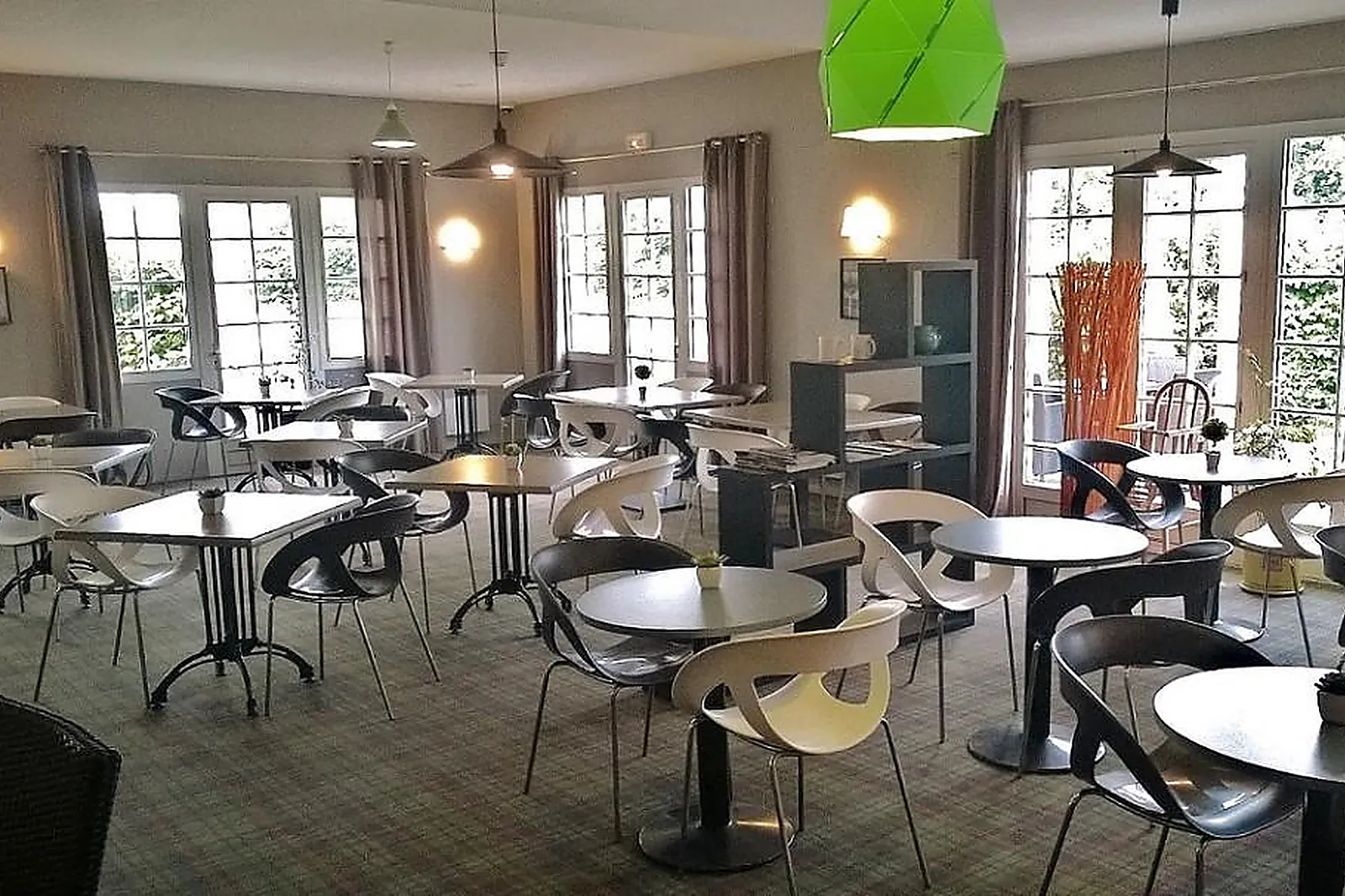 Lieux événementiels, ALYS HÔTEL BOURG EN BRESSE SUD