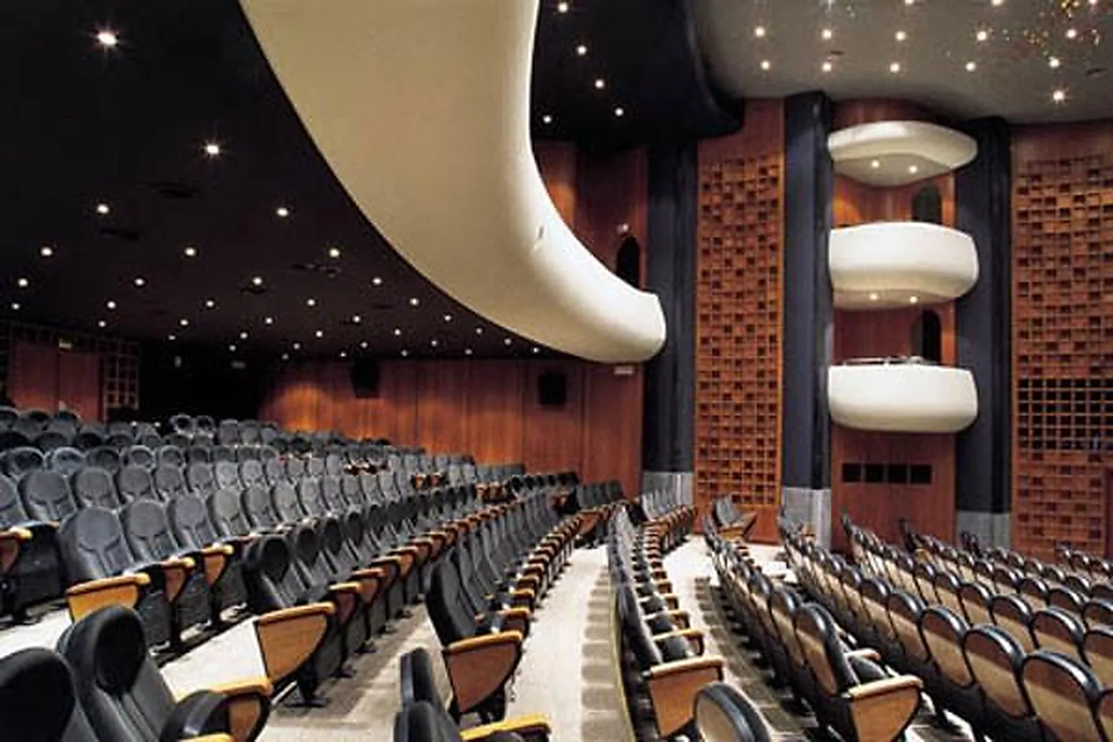 Lieux événementiels, AMIRAUTE HÔTEL