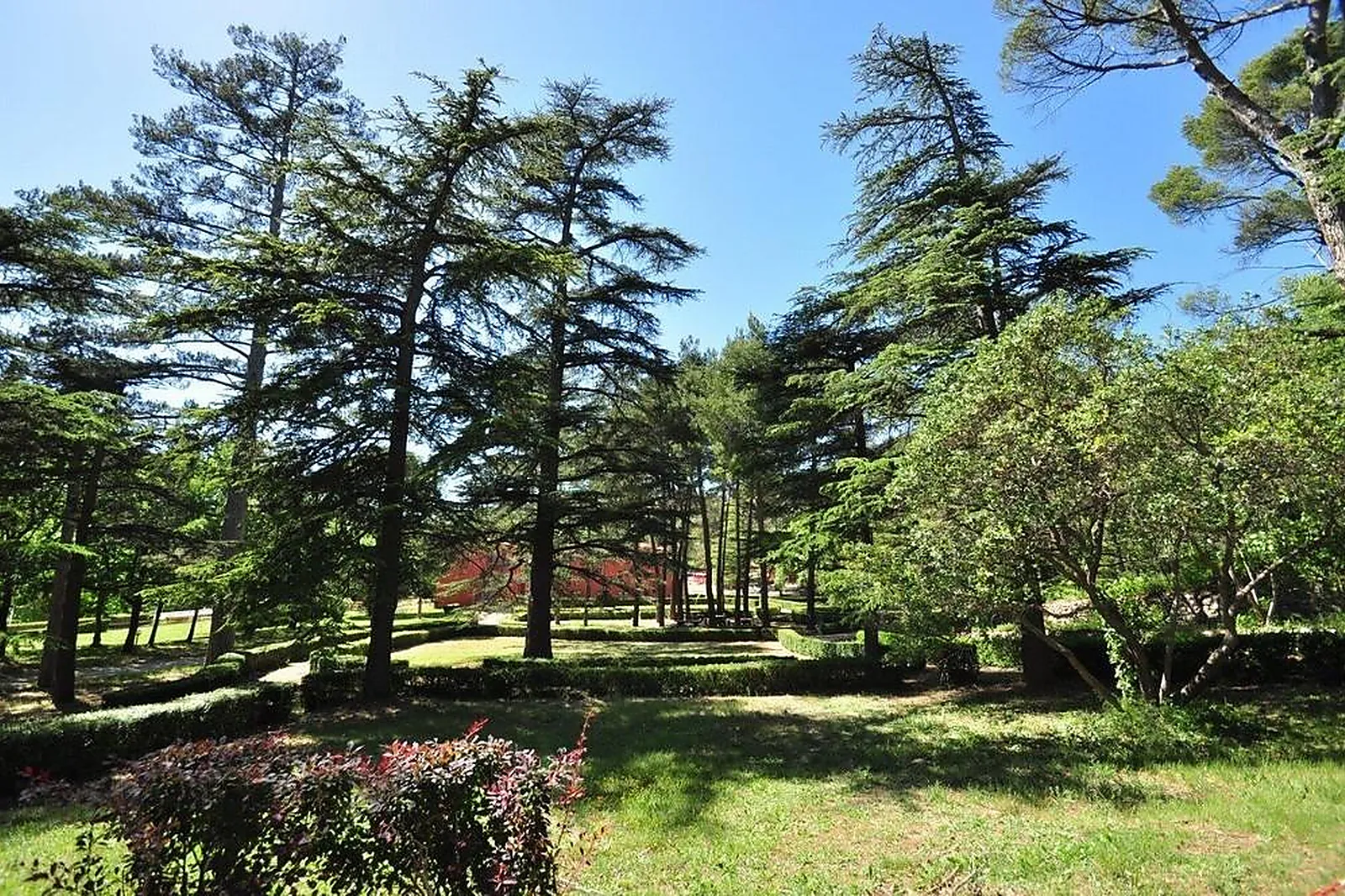 Lieux événementiels, AMPHITHÉÂTRE GILBERT PAURIOL