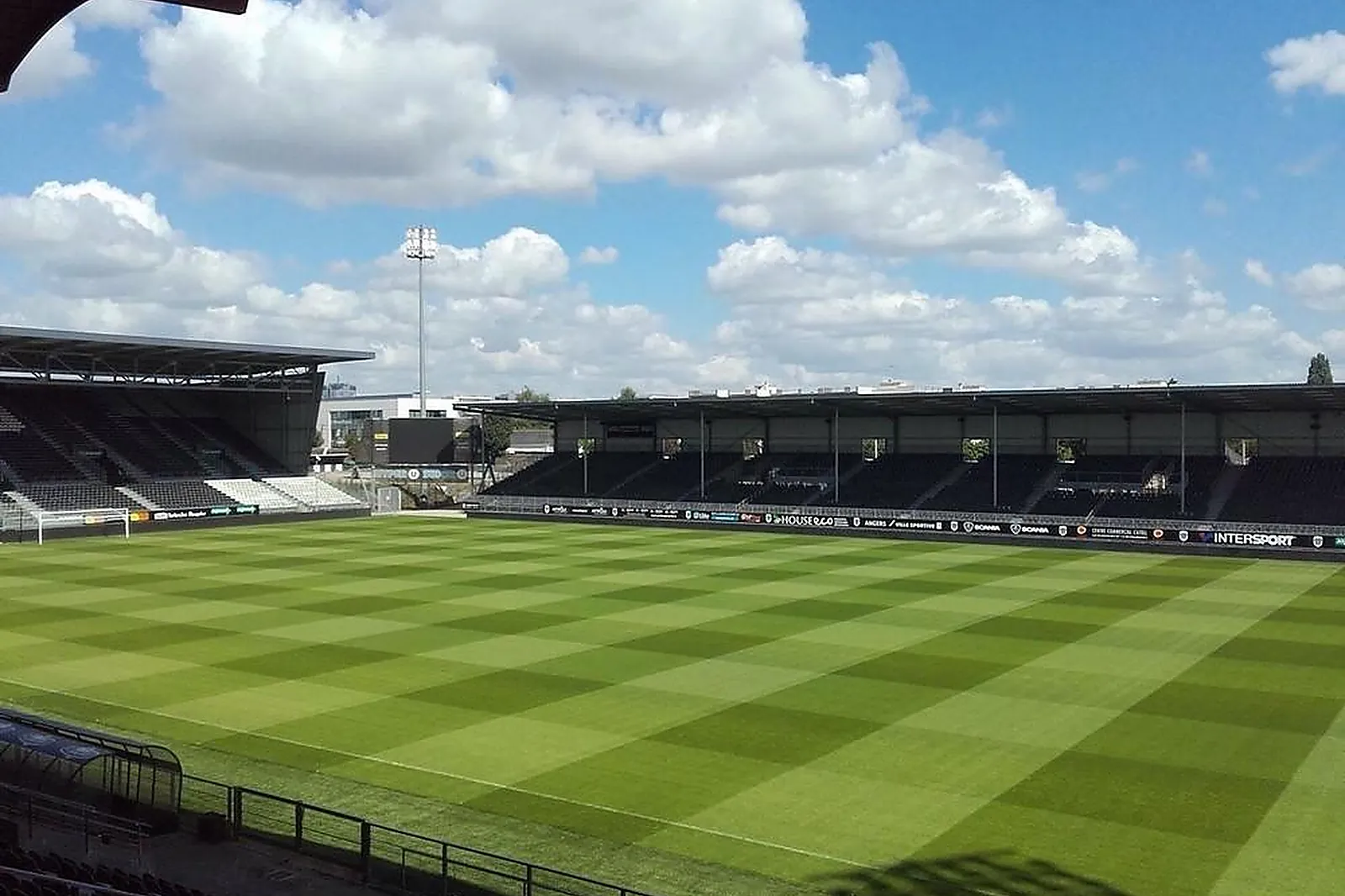 Lieux événementiels, ANGERS SCO - STADE RAYMOND KOPA