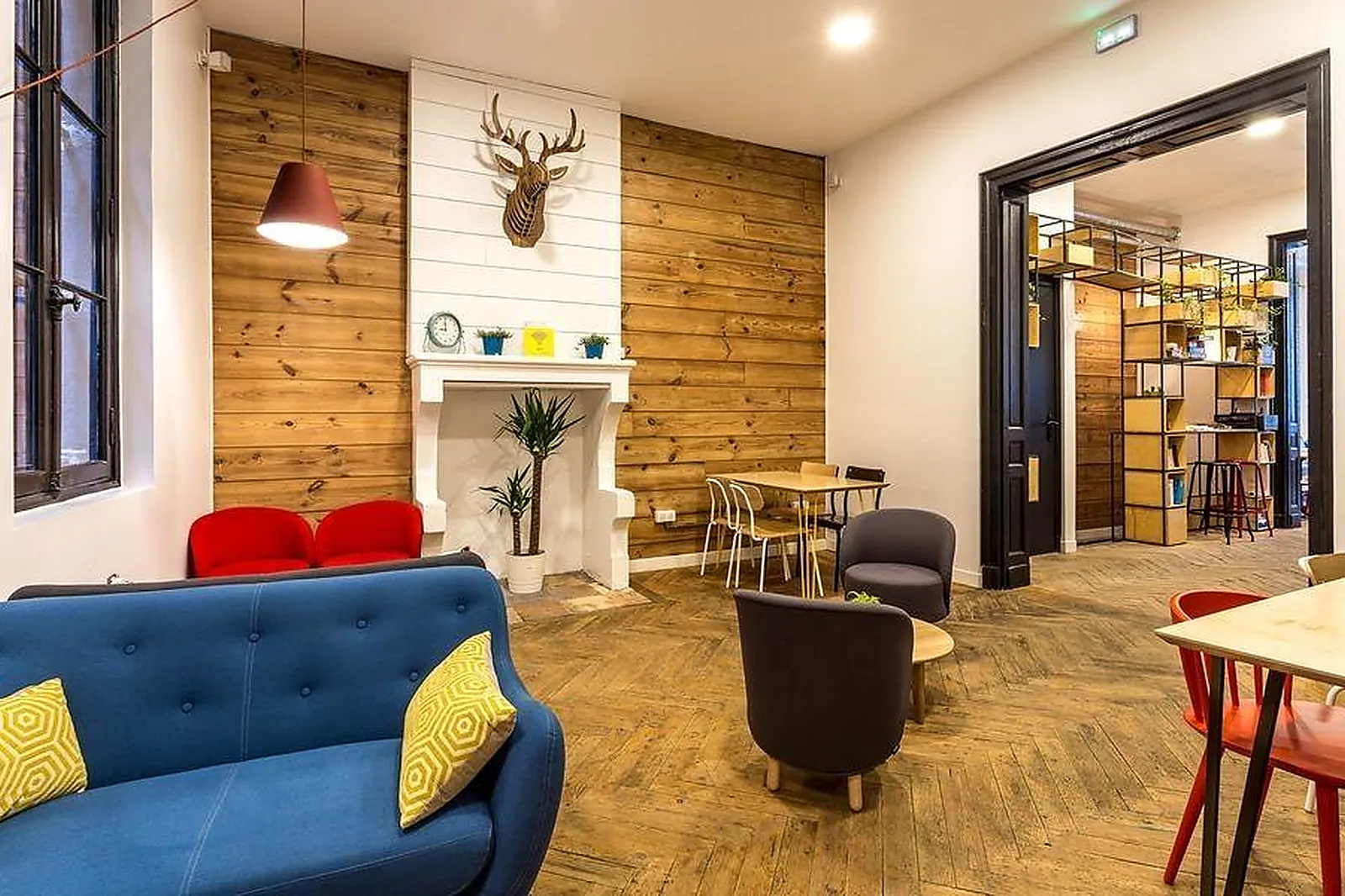 Lieux événementiels, ANTICAFÉ BORDEAUX