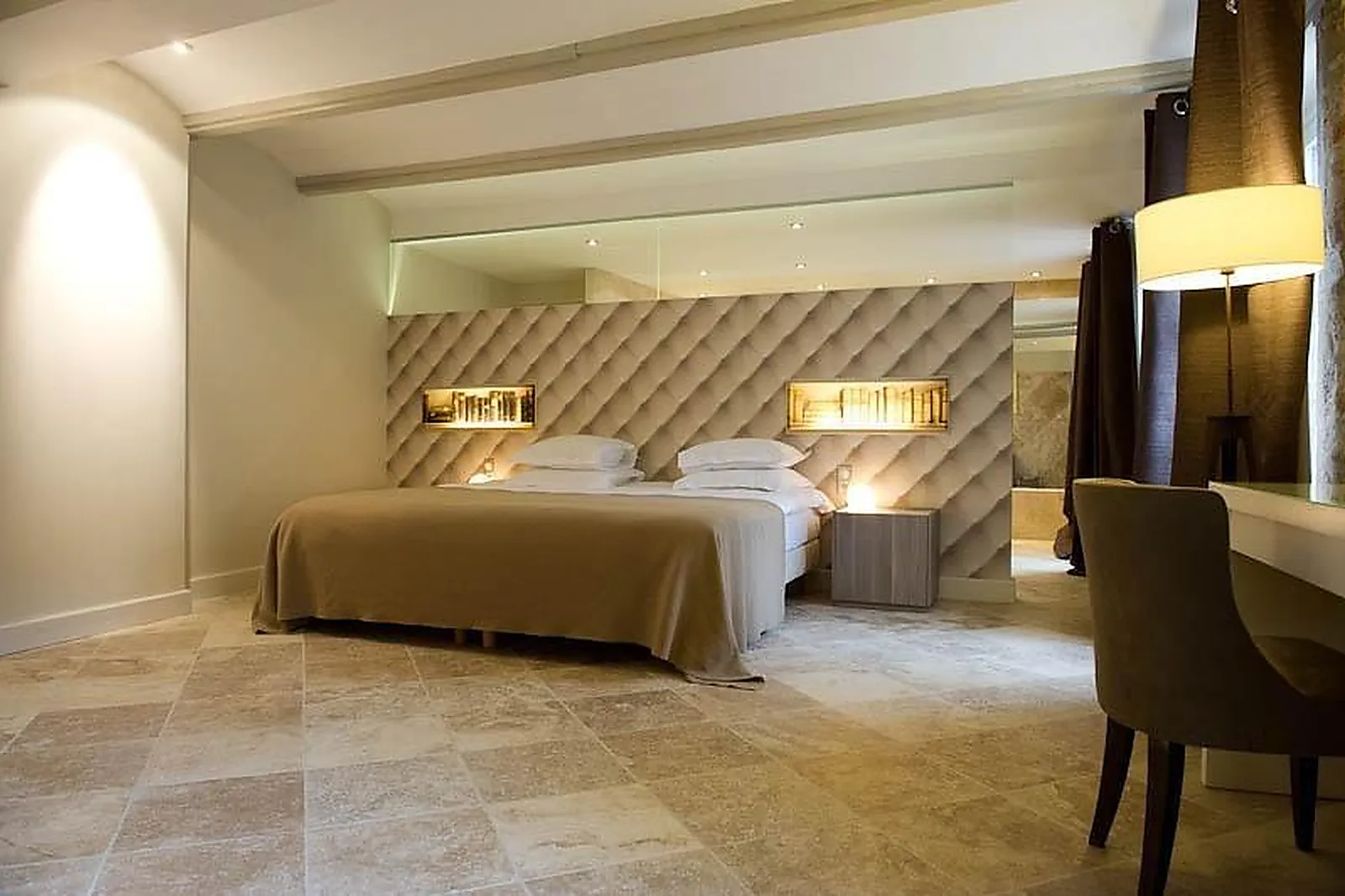 Lieux événementiels, ART'HÔTEL ET SPA LE POTIN GOURMAND