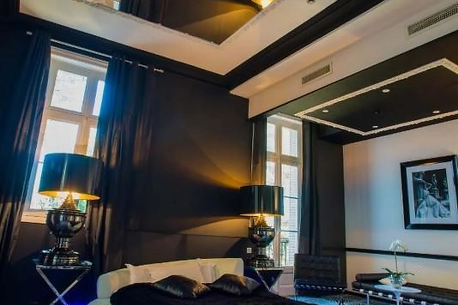 Lieux événementiels, ART HÔTEL