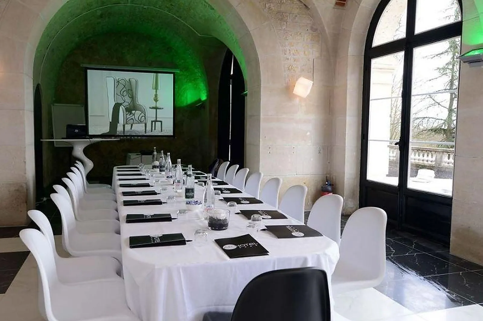 Lieux événementiels, ART HÔTEL