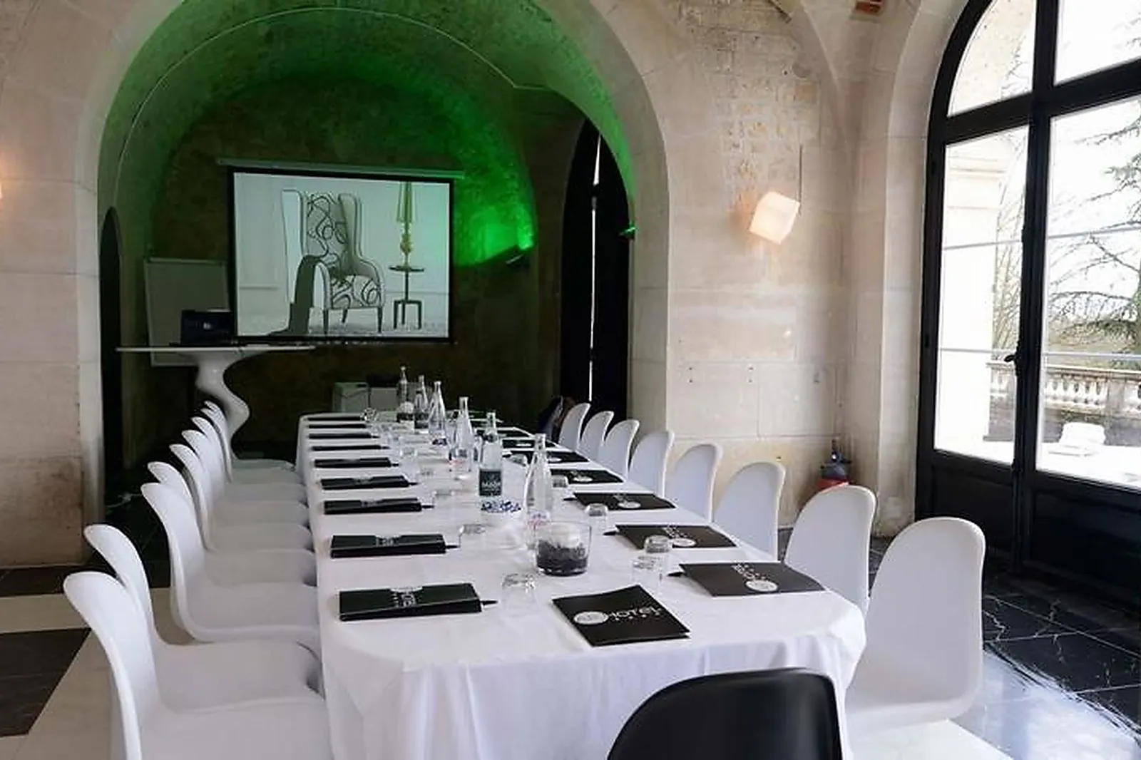 Lieux événementiels, ART HÔTEL