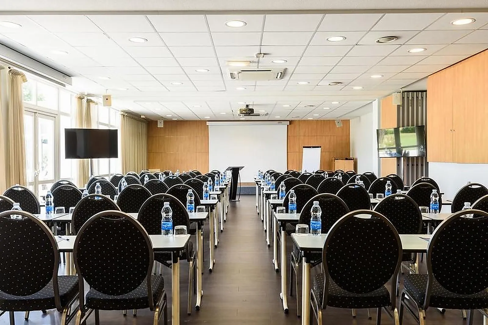 Lieux événementiels, ATLANTHAL