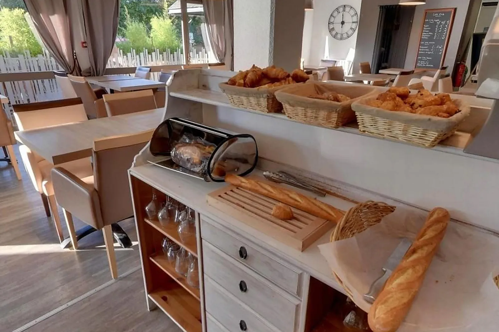 Lieux événementiels, ATOLL HÔTEL LOGIS ET RESTAURANT