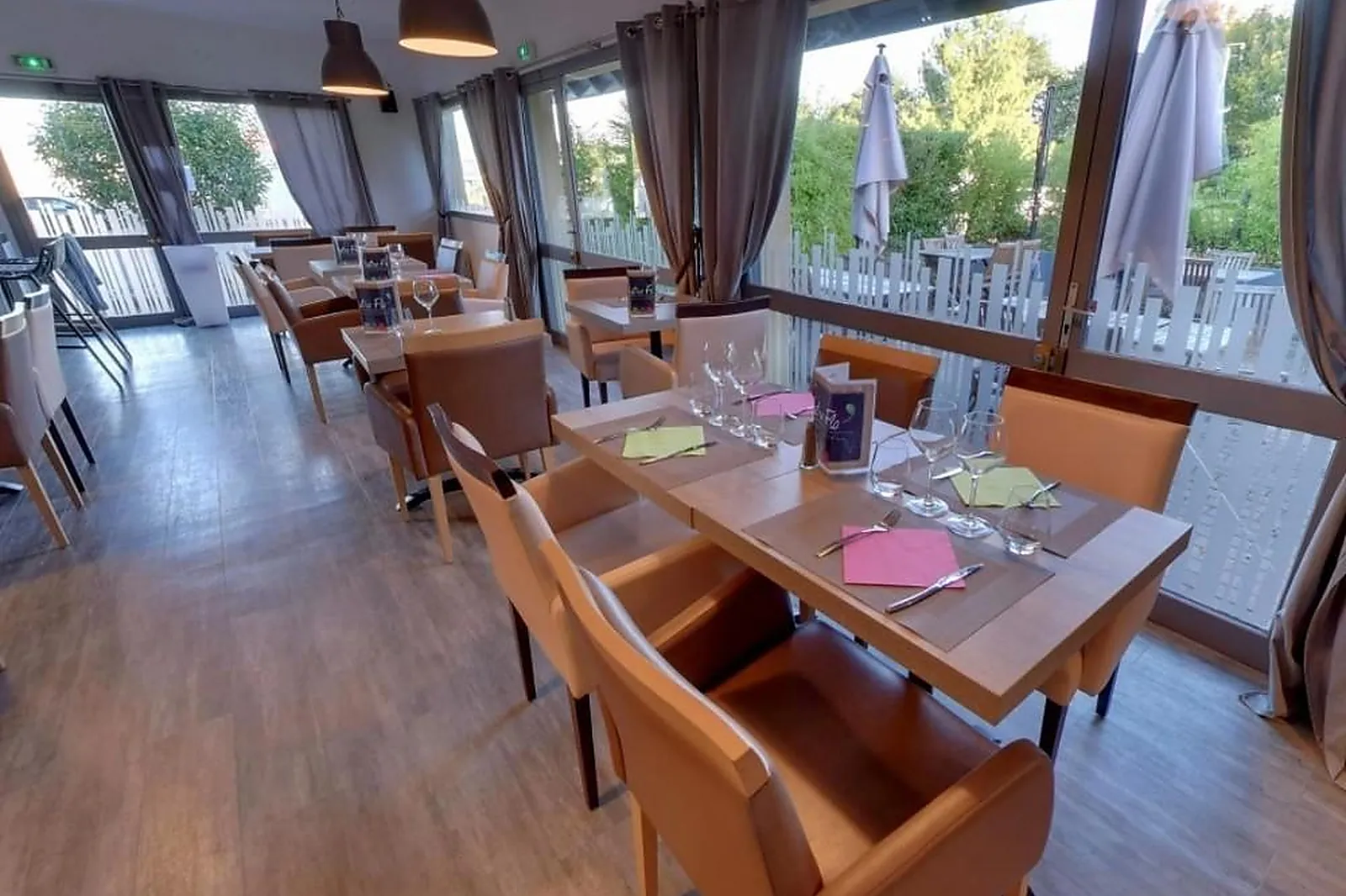 Lieux événementiels, ATOLL HÔTEL LOGIS ET RESTAURANT