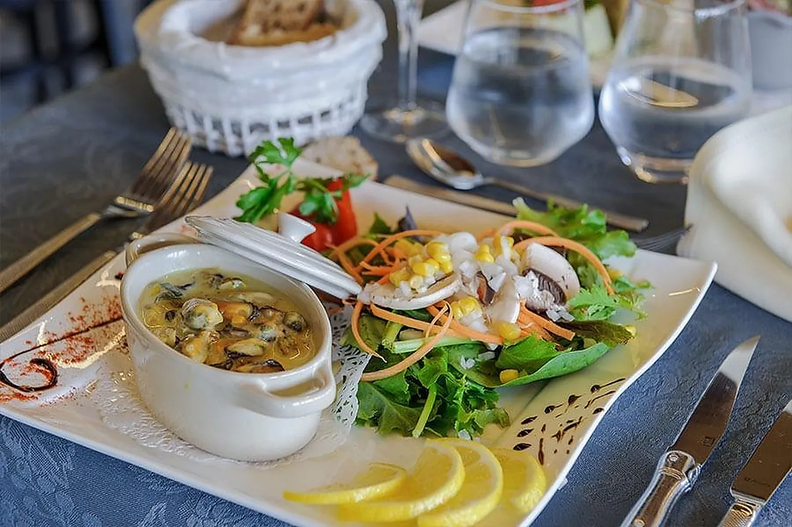 Lieux événementiels, AU BATEAU LAVOIR